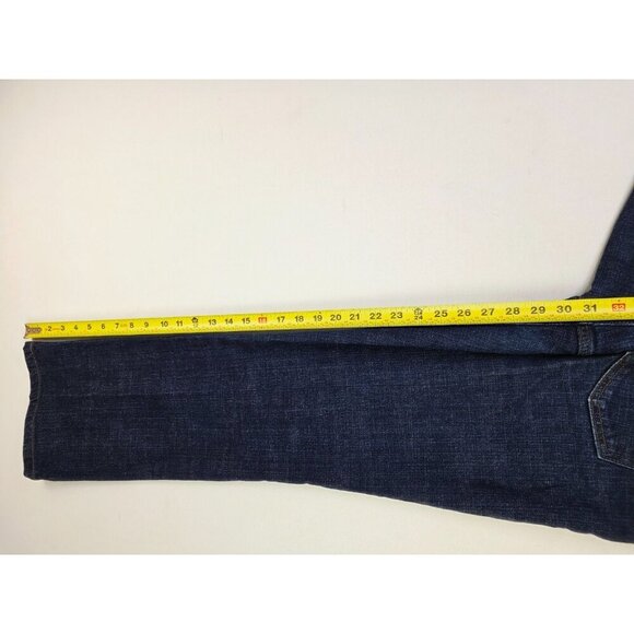 Levi's Size 10M Womens 550 Relaxed Bootcut 31 Inch Inseam Blue Denim Logo Jeans - Picture 2 of 12